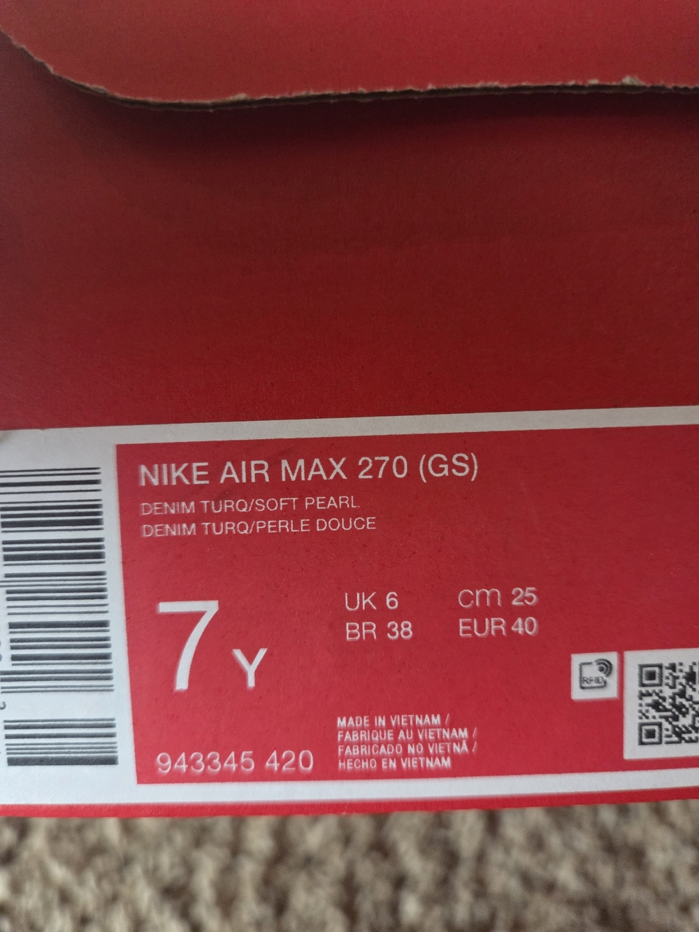 Nike Youth Or Women’s Air Max 270 - Picture 5 of 5
